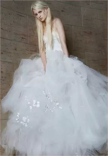 Wo Vera Wang's Ethereal Orisun omi 2015 Gbigba Bridal