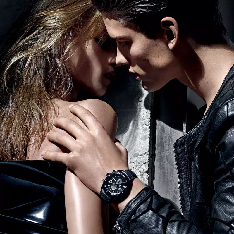 Mgbasa Ozi Emporio Armani Spring 2011 | Anna Selezneva nke Mario Sorrenti dere