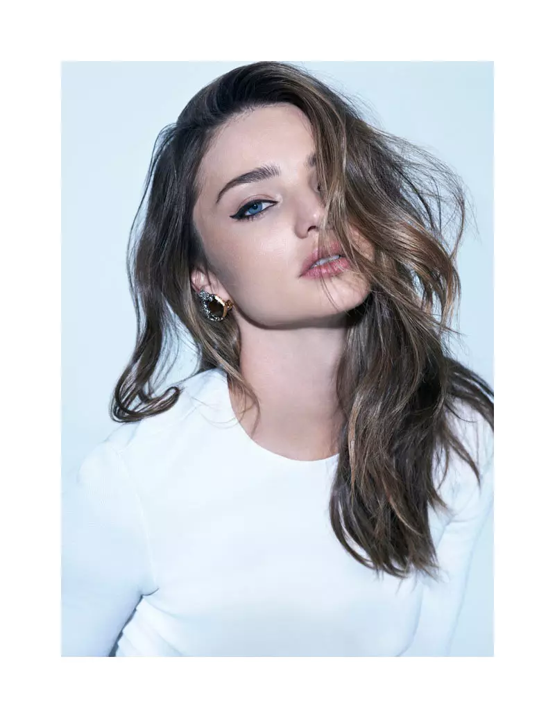 Miranda Kerr verführt für The Sunday Times Style, fotografiert von Eric Guillemain