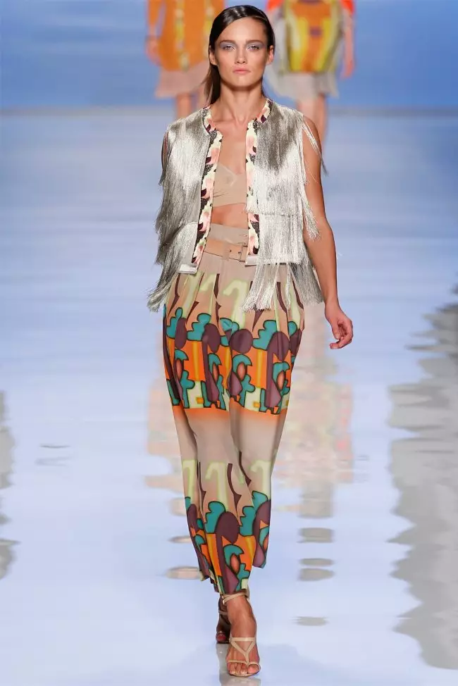 Etro Spring 2012 | مىلان مودا كىيىم ھەپتىلىكى