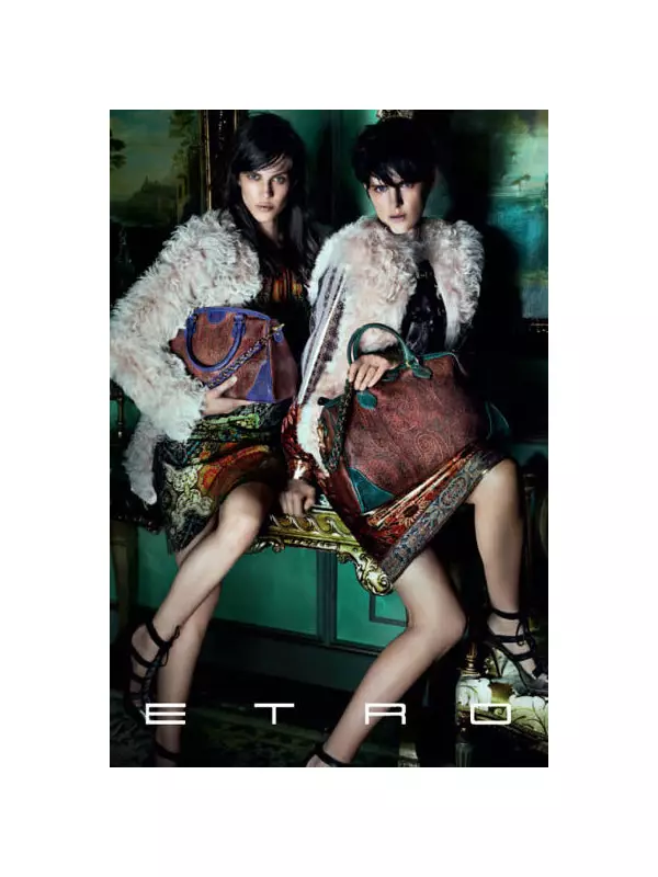 Etro Payız 2011 Kampaniyası | Mario Testino tərəfindən Stella Tennant və Aymeline Valade