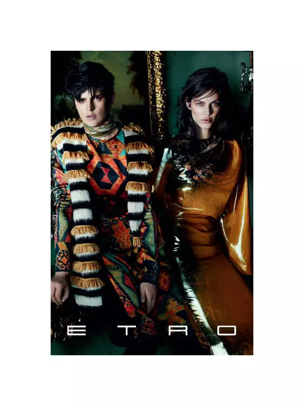 Etro Fall 2011 науқаны | Стелла Теннант пен Аймелин Валаде, Марио Тестино