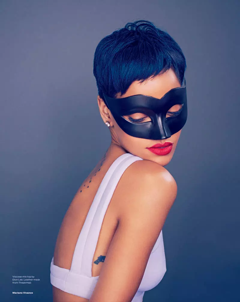 Rihanna főszerepet játszik az Elle UK áprilisi címlapforgatásában, Mariano Vivanco által