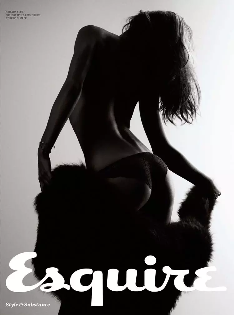 Miranda Kerr grésille en lingerie à la recherche de la couverture de décembre d'Esquire UK