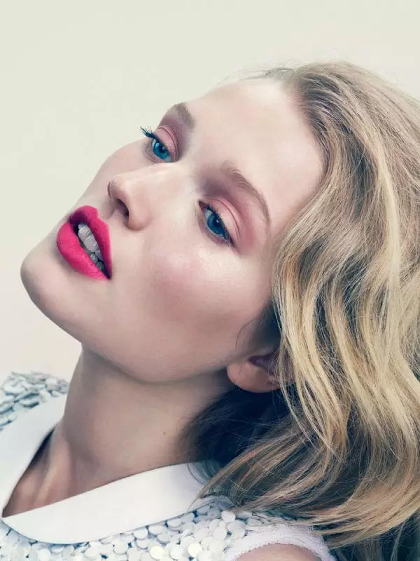 Toni Garrn na David Slijper kuri Elle y'Ubufaransa