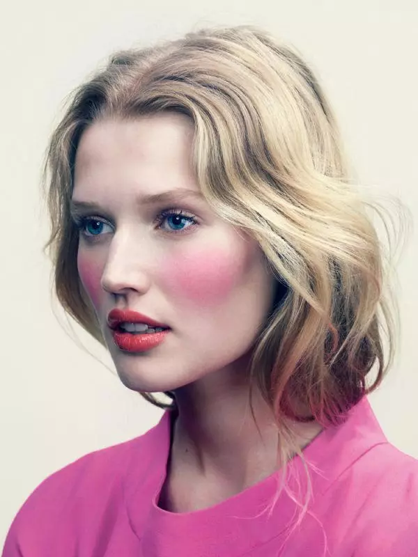 Toni Garrn von David Slijper für Elle France