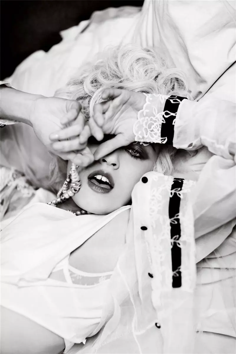 Isuk Beauty | Madisyn Ritland ku Ellen von Unwerth