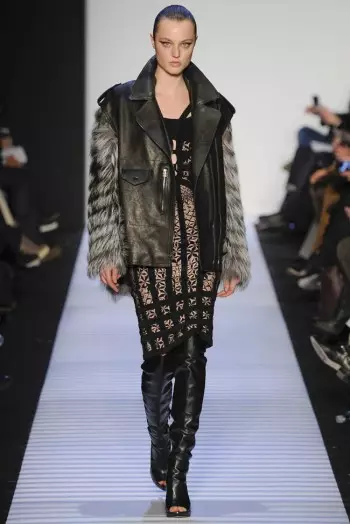 Herve Leger ta Max Azria Fall/Winter 2014 | New York Fashion Week