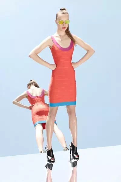 Herve Leger oo uu qoray Max Azria's Resort 2013 Ururinta waa Buuga Majaajilada ah oo la Dhiirigeliyey