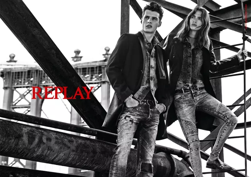 Denim Fall 2015 ကြော်ငြာ Campaign01 ကို ပြန်ဖွင့်ပါ။