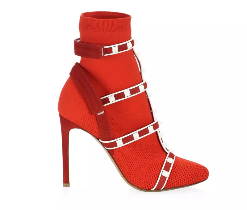 Valentino Rockstud Sock Booties en Ruĝa $1,145