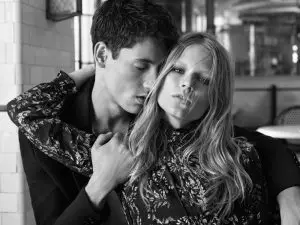 Anna Ewers wird romantisch für die neueste Kampagne von H&M