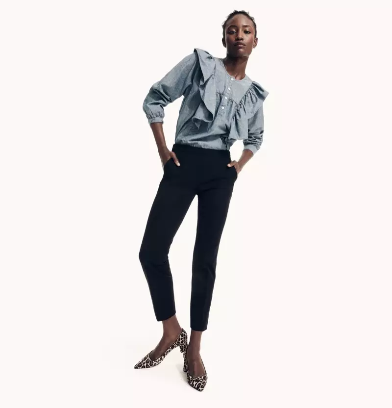 J. Crew Ruffle-Front Chambray Top, Marie Slim Crop Pant Two-Way Stretch Thonje ndi Avery Calf Hair Pumps