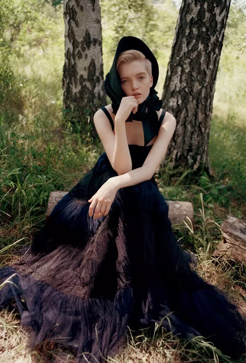 Ruth Bell | Dreamy Dresses Fashion Editorial | Vogue China