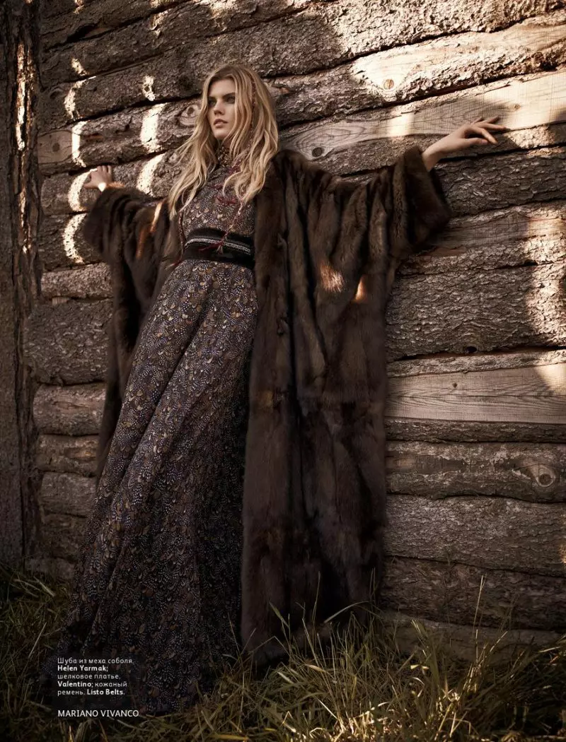 Maryna Linchuk od Mariana Vivanca za Vogue Russia