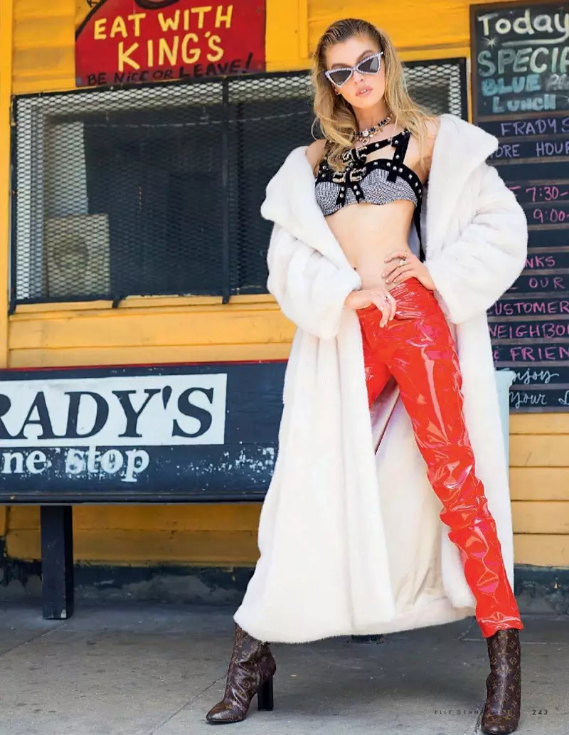 Stella Maxwell toma o Street Style en Nova Orleans para ELLE Italia