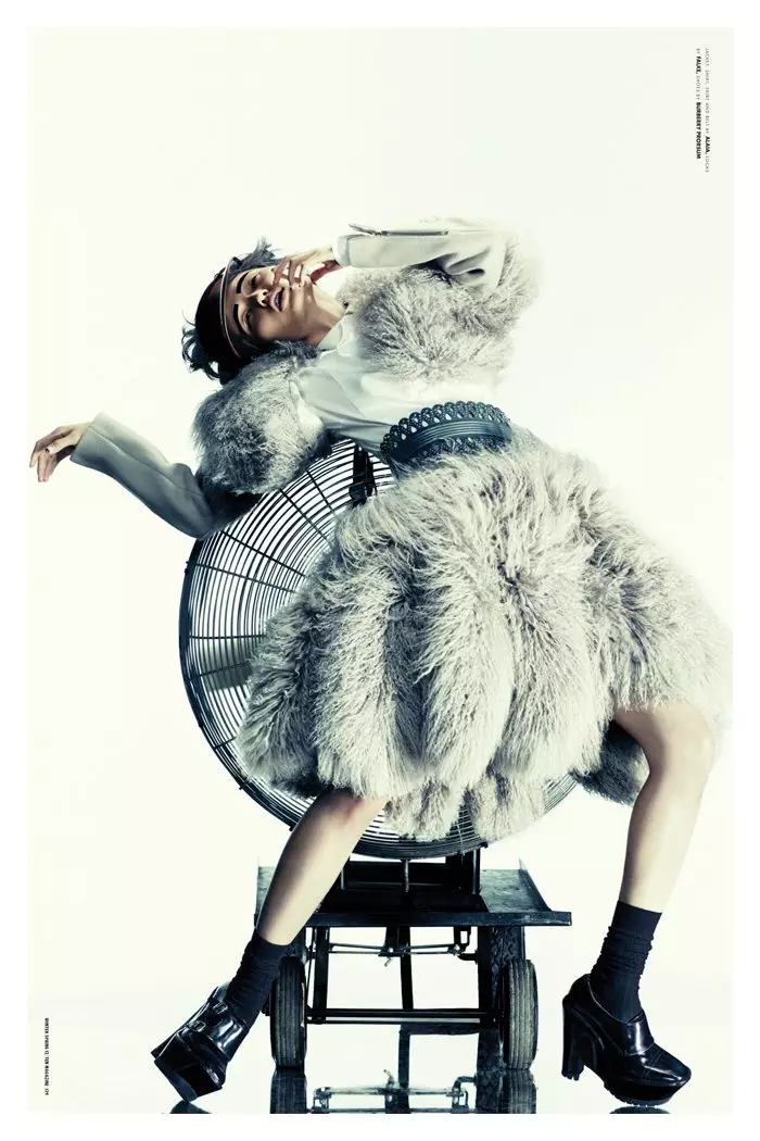 Wang Xiao par Christian Anwander pour 10 Magazine Hiver 2011