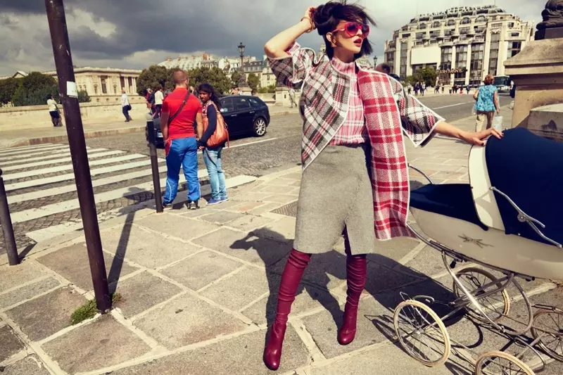 Celia Becker er en fremmed i Paris for Grazia Germany Spread