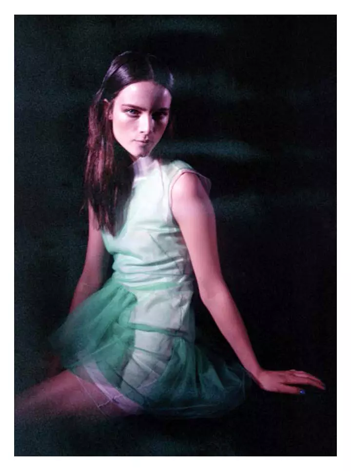 Anna de Rijk sitere n'aka Leon Mark maka Magazin Rika S/S 2012