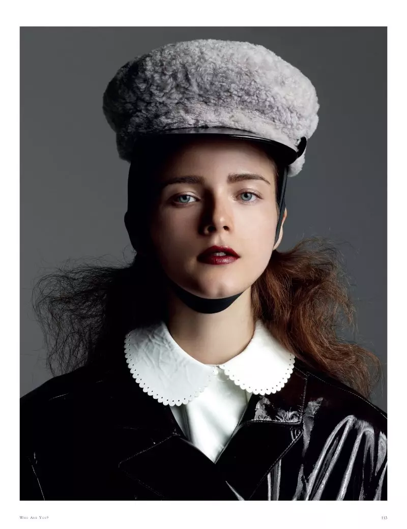 Anna de Rijk naPaul Empson muLouis Vuitton yeBlack Magazine #15