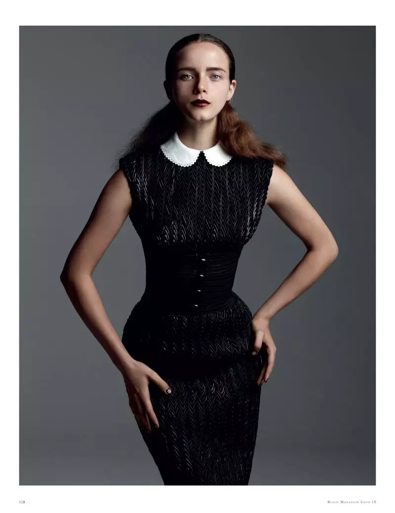 Anna de Rijk naPaul Empson muLouis Vuitton yeBlack Magazine #15