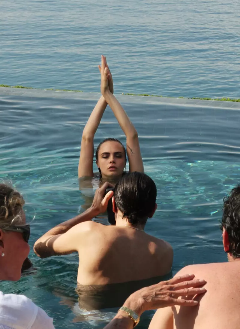 cara-delevingne-john-hardy-back-the-scenes2