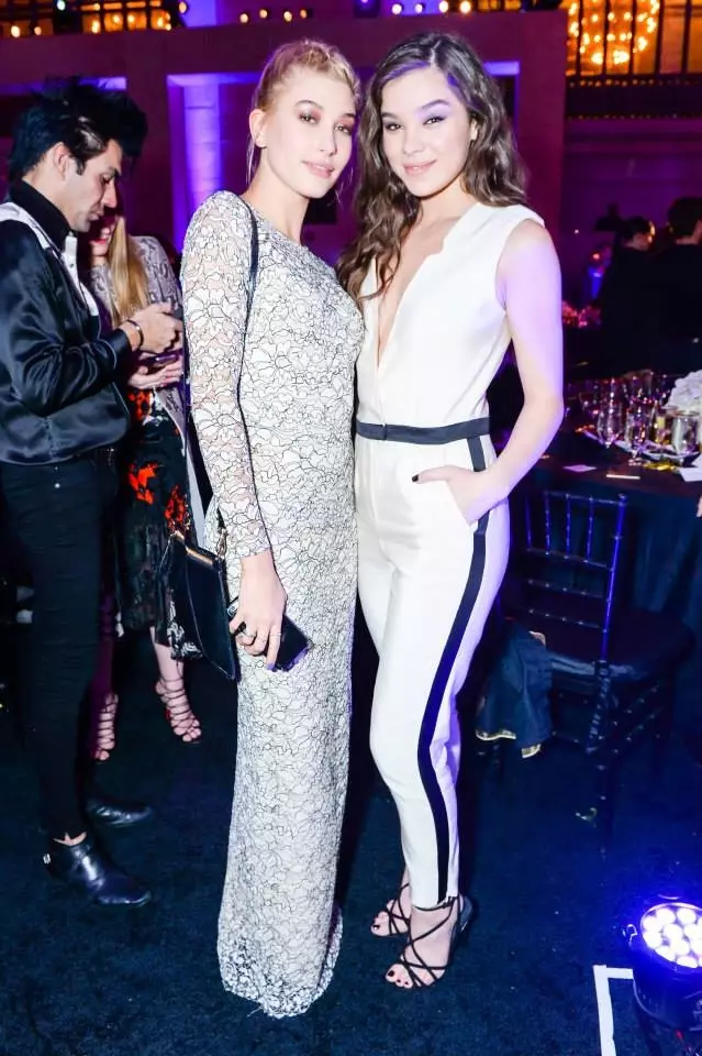 Hailey Baldwin i Haille Steinfeld