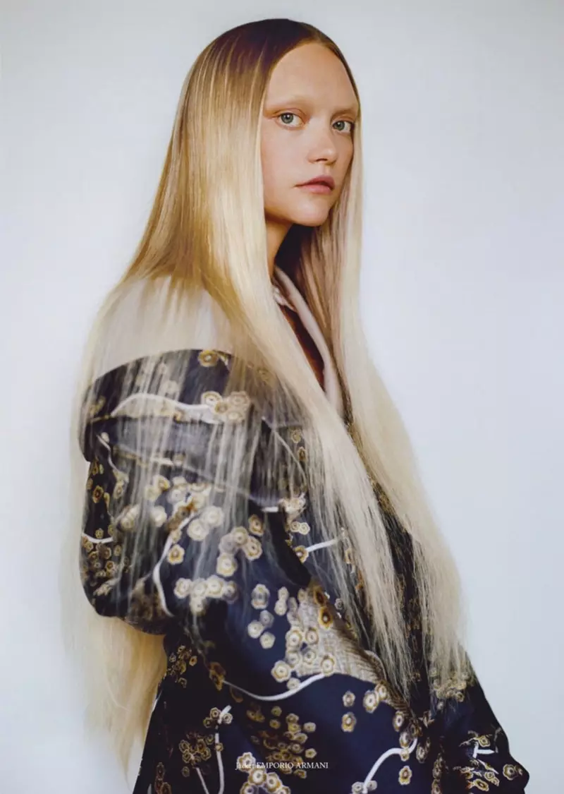 Gemma Ward trägt skurrile Styles für das Glass Magazine