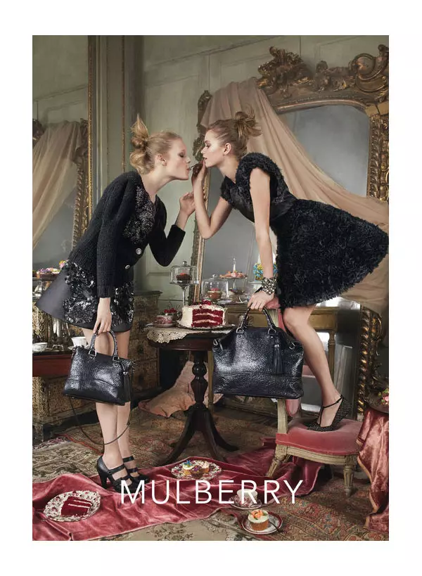 Mulberry haust 2010 herferð | Abbey Lee Kershaw & Hanne Gaby Odiele eftir Steven Meisel