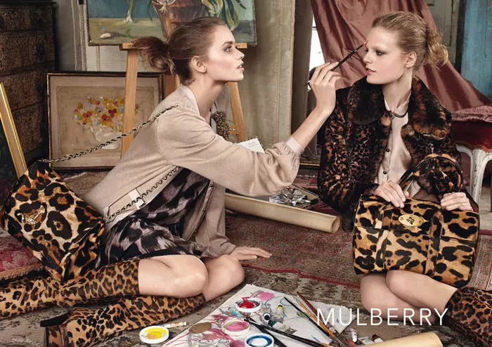 Mulberry haust 2010 herferð | Abbey Lee Kershaw & Hanne Gaby Odiele eftir Steven Meisel