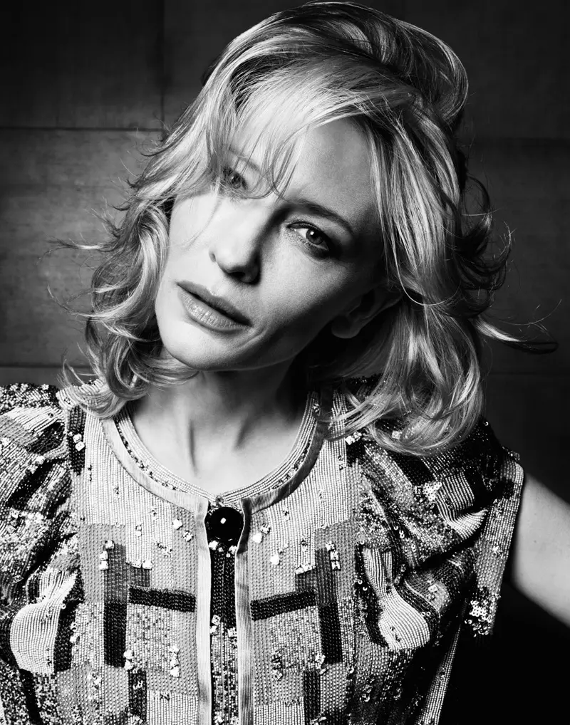 Cate Blanchett pose en Armani pour Io Donna Shoot de Gianluca Fontana