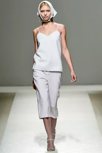 Max Mara mmiri 2014 | Izu Ejiji Milan