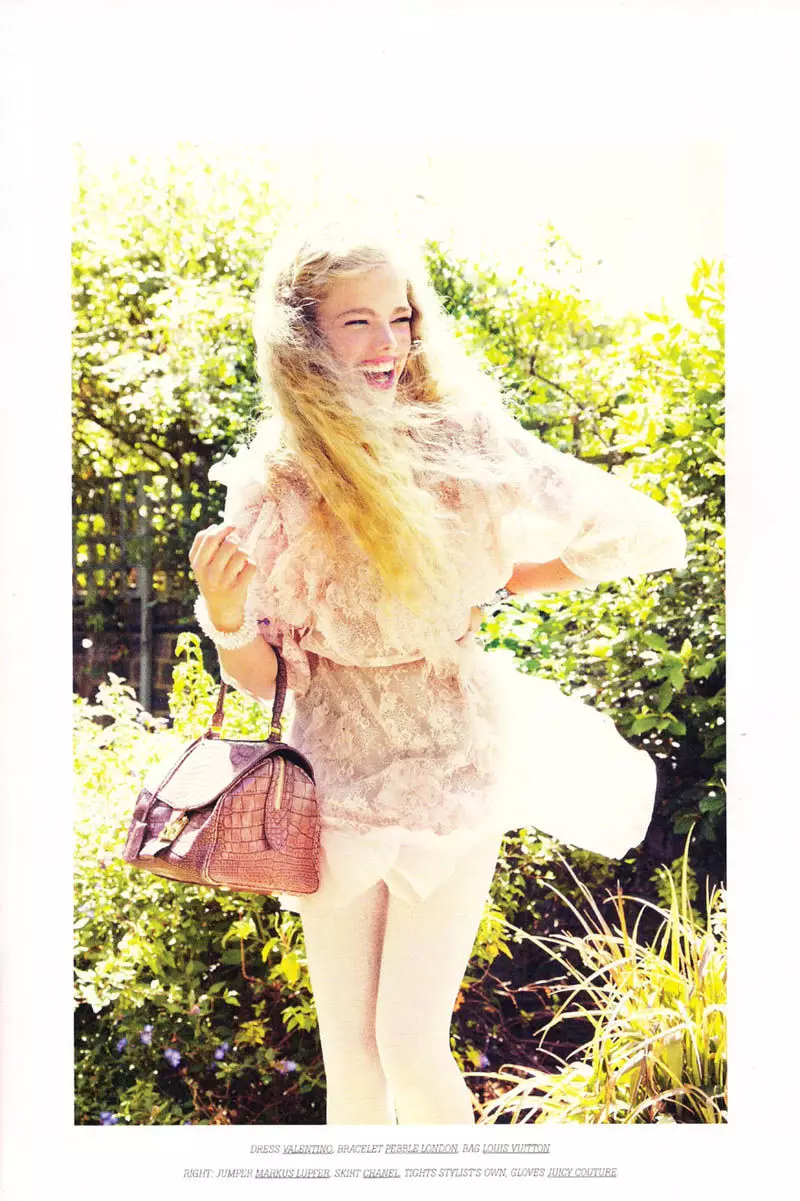 Valerie van der Graaf naEllen von Unwerth weLula F/W 2010