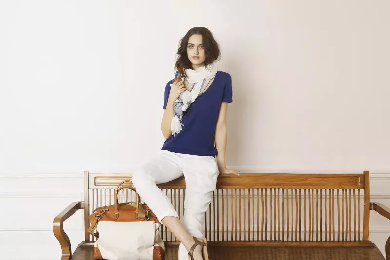 Massimo Dutti Aprile 2011 Lookbook | Zuzana Gregorova di Gemma Edo