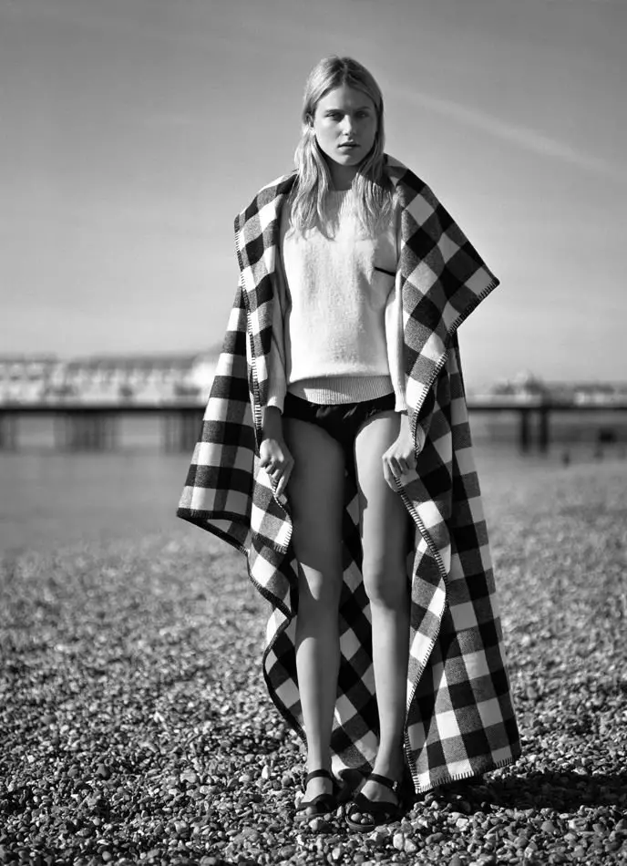 Iphulo likaMargaret Howell Spring 2011 | UDree Hemingway nguAlasdair McLellan