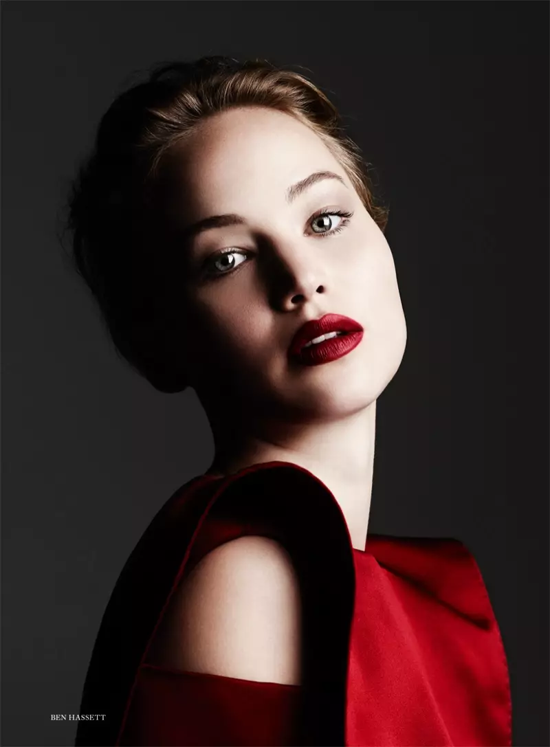 Jennifer Lawrence គឺជាចក្ខុវិស័យសម្រាប់ Ben Hassett នៅ Harper's Bazaar ចក្រភពអង់គ្លេស