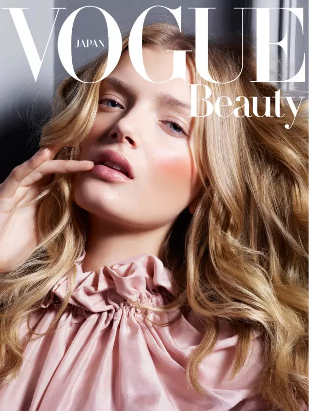 Lily Donaldson av Jem Mitchell for Vogue Japan august 2011