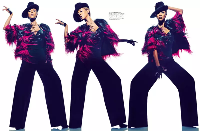 Tyra Banks wurdt fûleindich foar Harper's Bazaar Singapore Jannewaris 2013 Cover Shoot