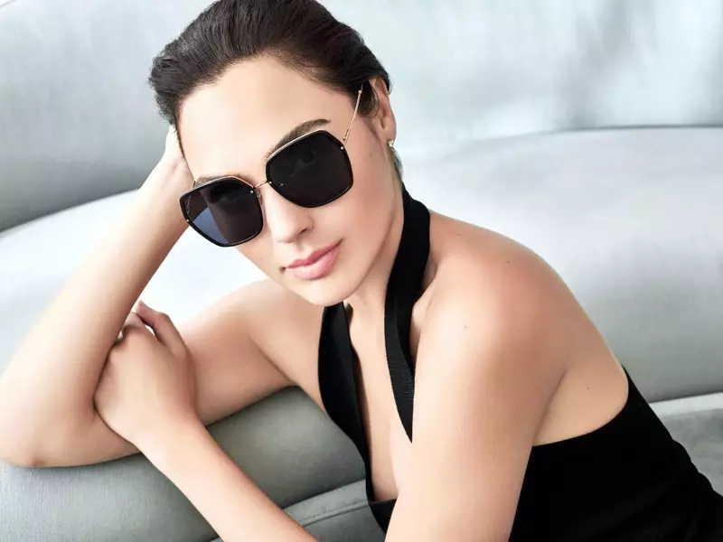 Gal Gadot trước chiến dịch Bolon Eyewear 2020