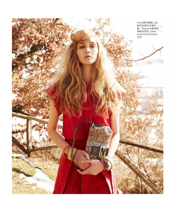 Brittany Hollis by Wee Khim in Fendi for Nuyu Singapore 2012 թվականի ապրիլ