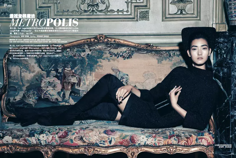 Lina Zhang bærer Chanel Couture for Prestige oktober 2013 af Wee Khim