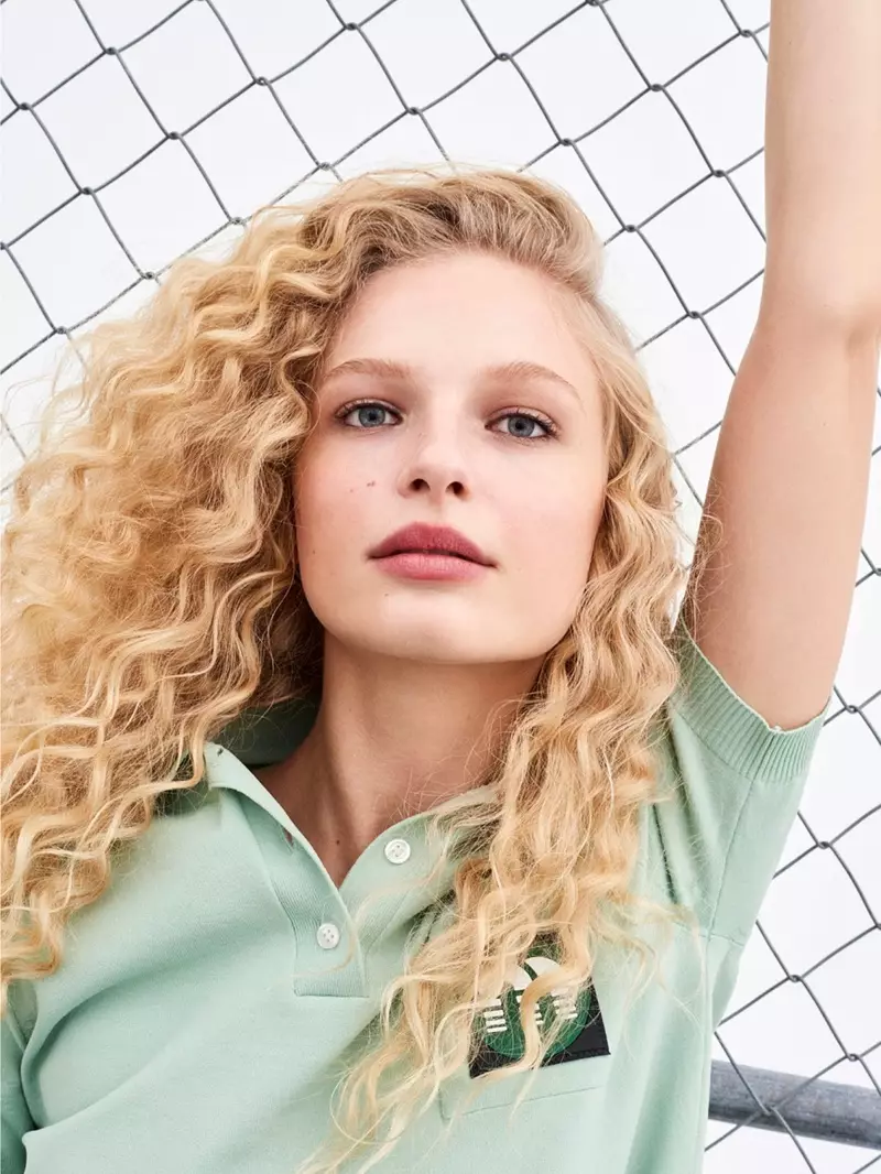 Frederikke Sofie పోర్టర్ ఎడిట్లో స్పోర్టి చిక్ లుక్లను ధరించారు