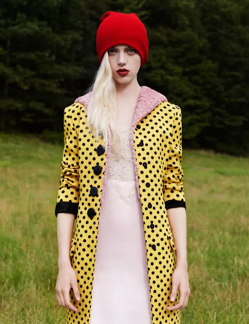 Aingeru Zorita Pafas Tough Girl Chic por Hunger Magazine