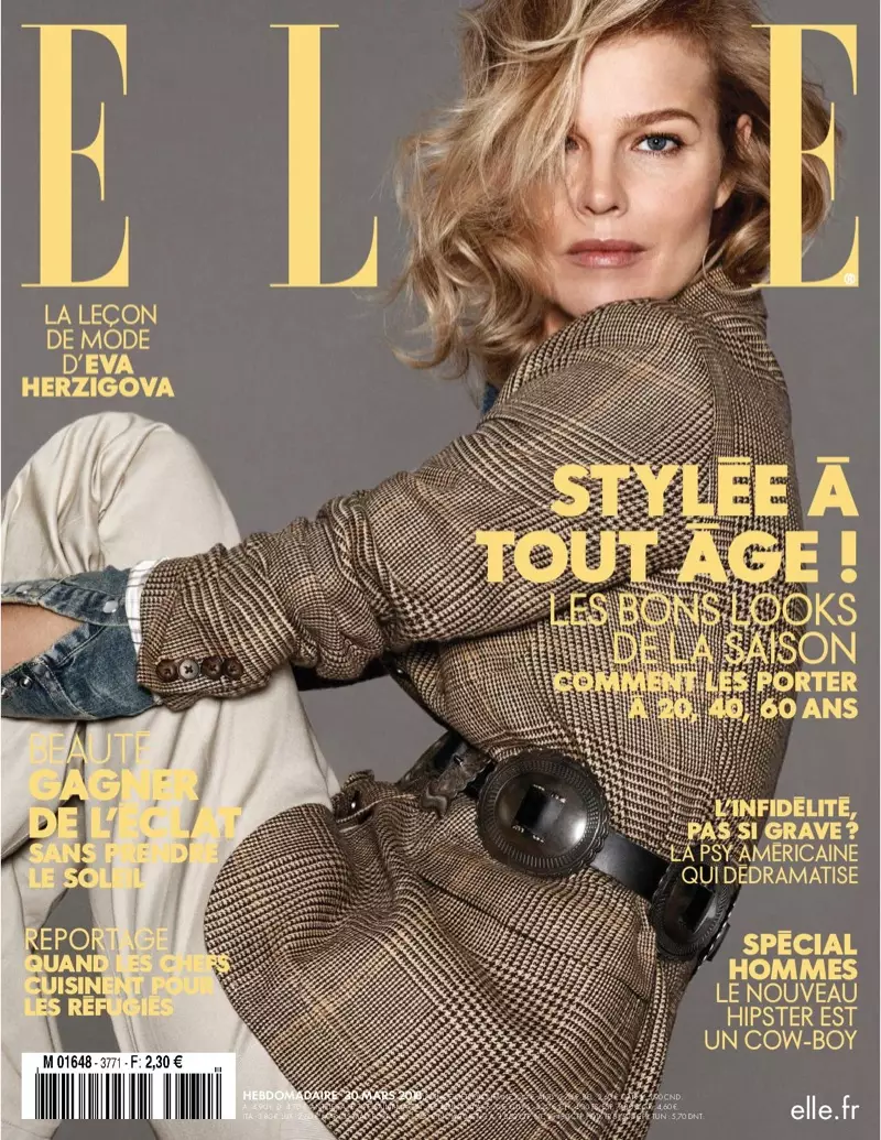 Eva Herzigova luce los looks más chic para ELLE Francia