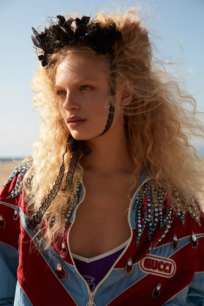 Is banphrionsa trá é Frederikke Sofie do Vogue na Seapáine