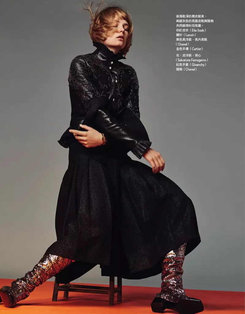 Caroline Brasch Nielsen usa looks de moda na Vogue Taiwan