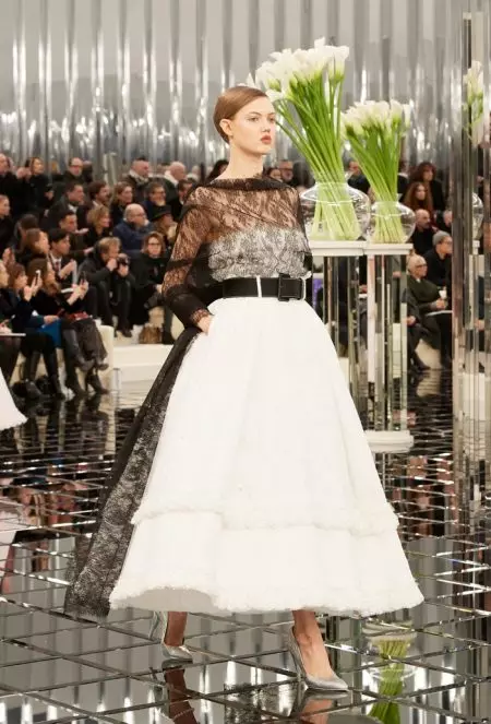 Chanel Haute Couture an goge shi da kyau don bazara 2017