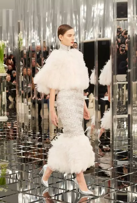 Chanel Haute Couture je pro jaro 2017 dokonale vyleštěný