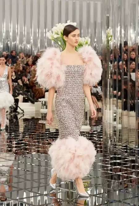 Chanel Haute Couture 2017-ci ilin Baharı üçün mükəmməl cilalanmışdır