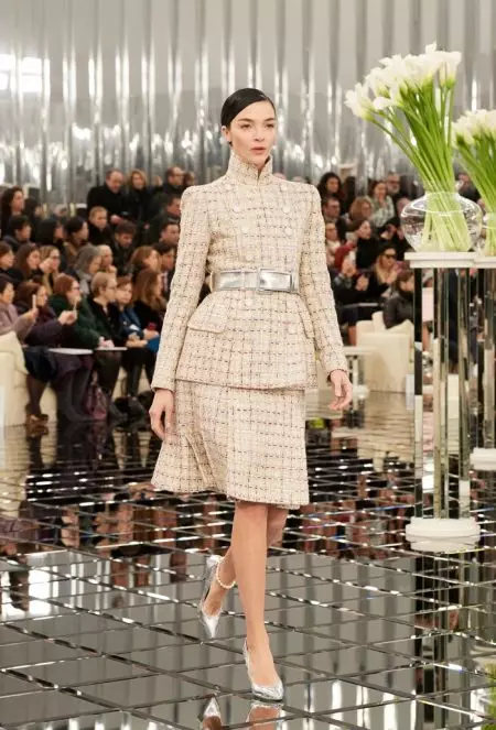 Chanel Haute Couture hija perfettament illustrata għar-Rebbiegħa 2017